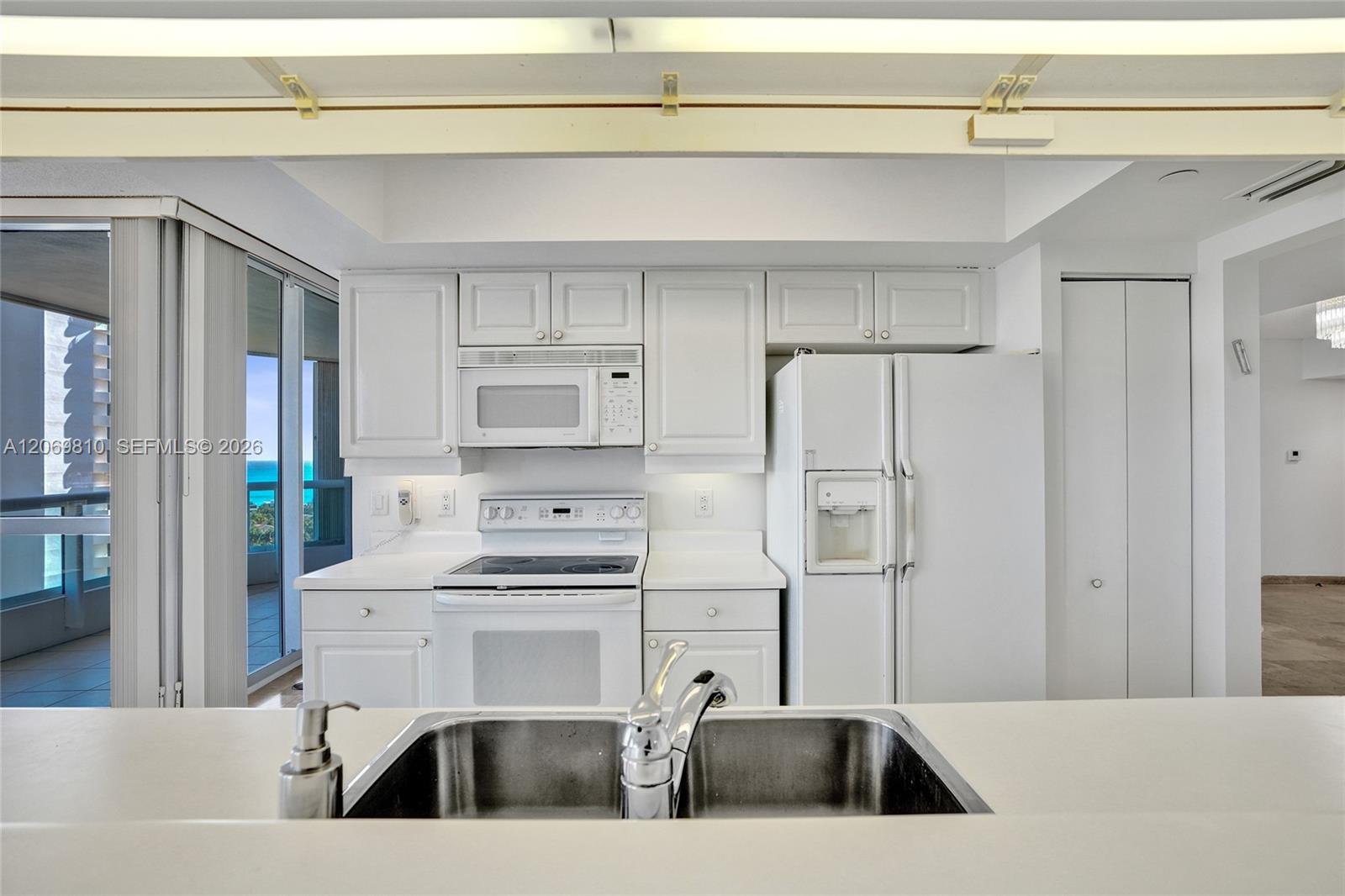 21205 Yacht Club Drive 2310 Property Photo 12