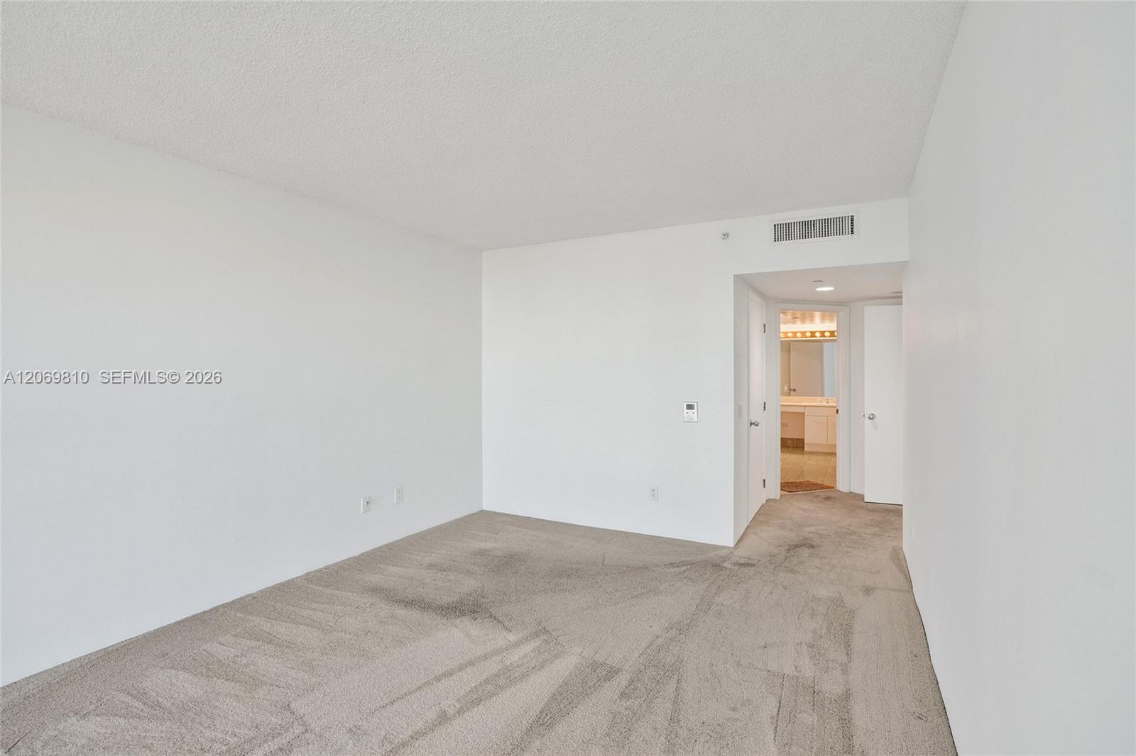 21205 Yacht Club Drive 2310 Property Photo 25