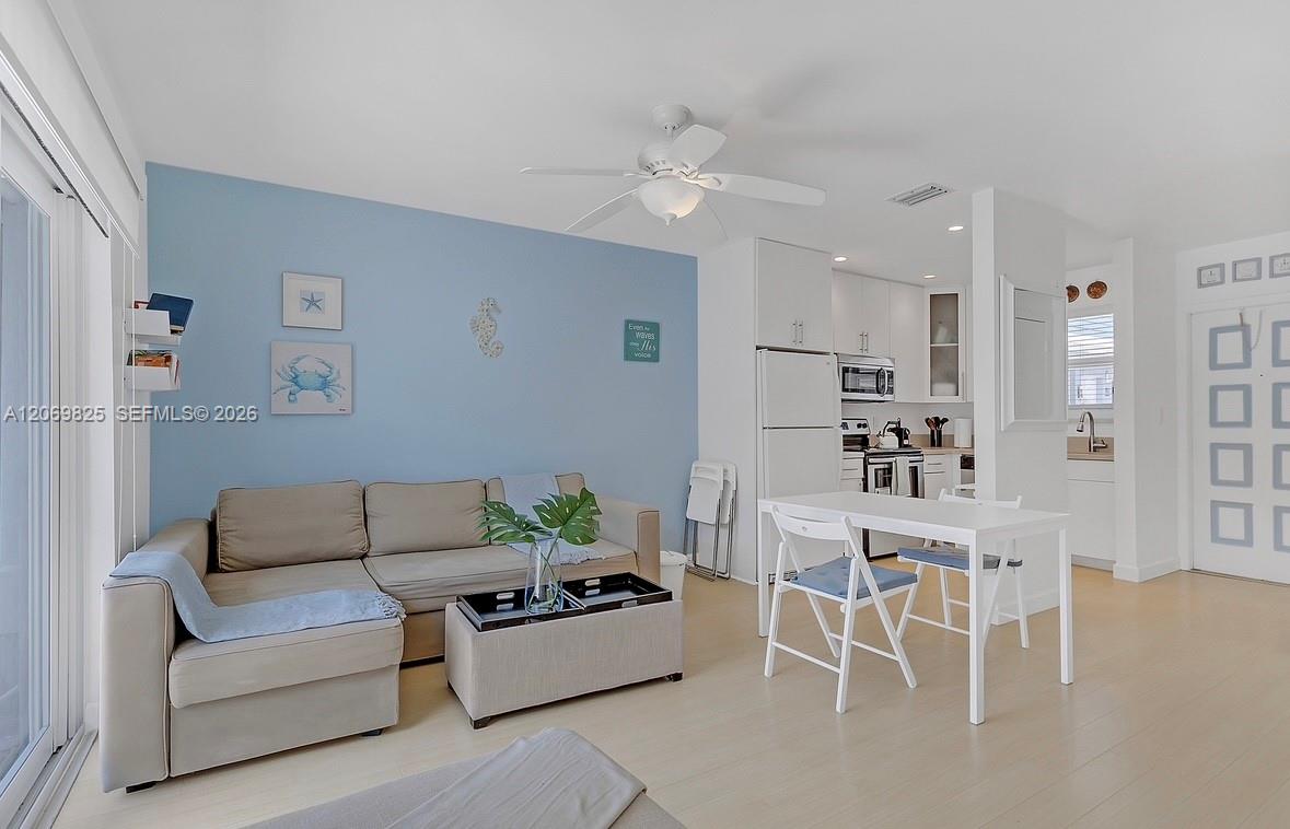 798 Crandon Boulevard 44-B Property Photo 1