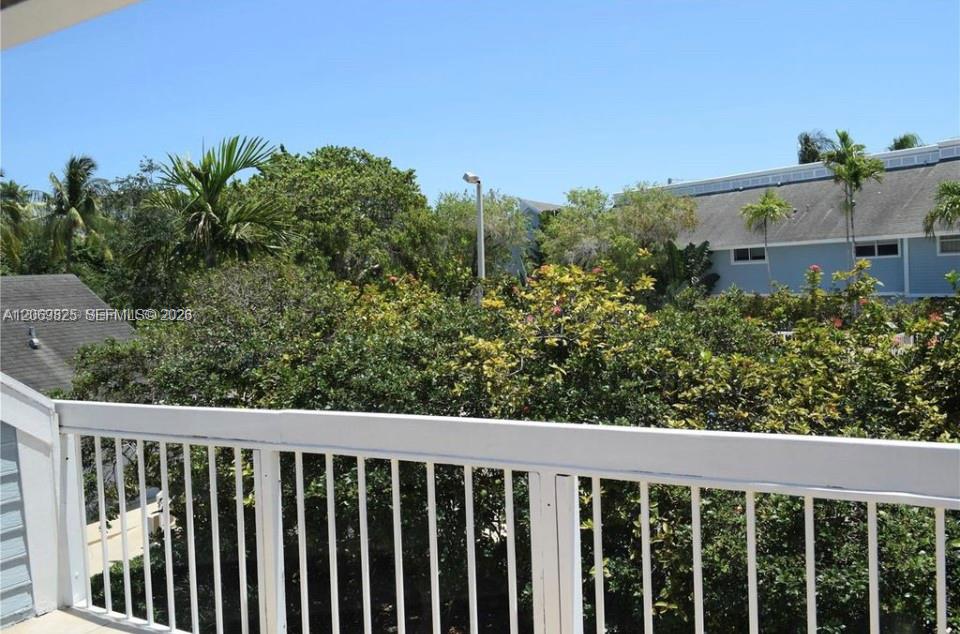 798 Crandon Boulevard 44-b Property Photo 9