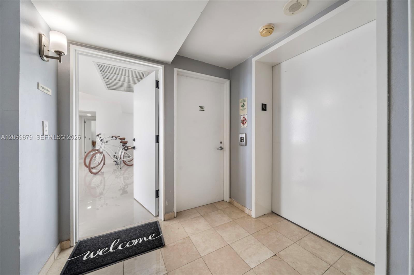 5900 Collins Avenue 1204 Property Photo 7