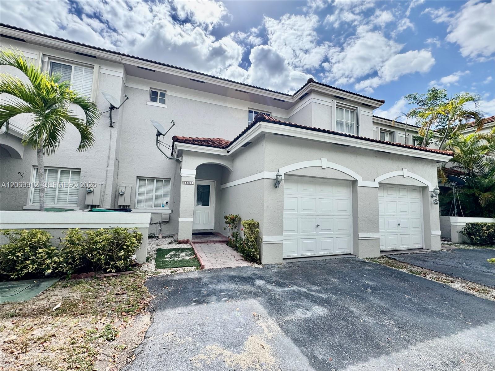 14333 SW 125th Court Property Photo 1