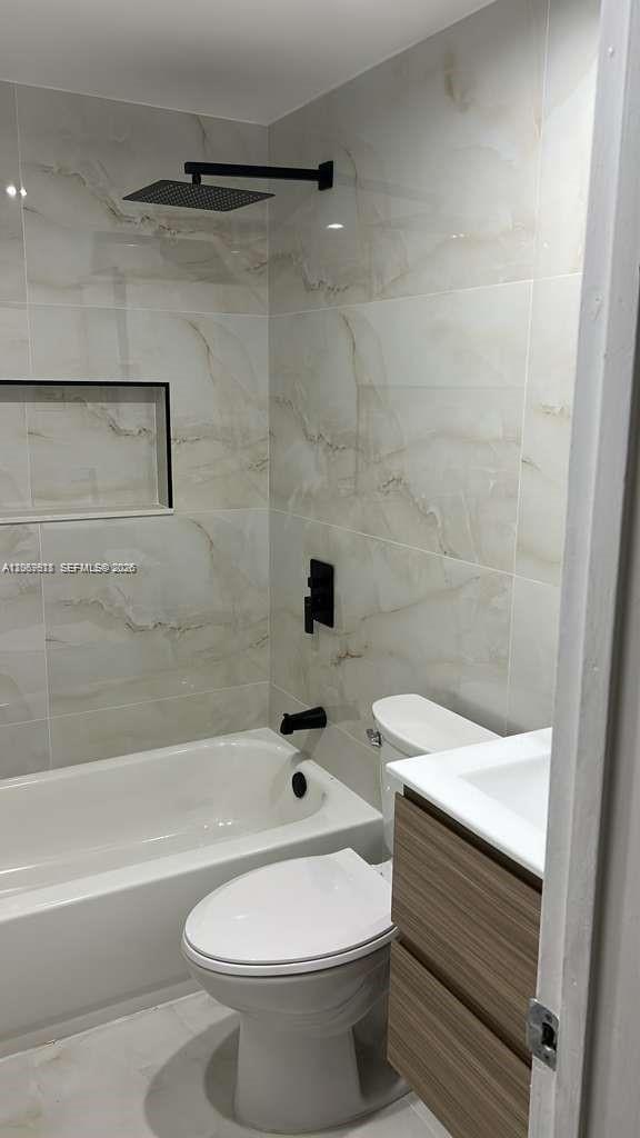 630 Se 3rd Place Property Photo 8
