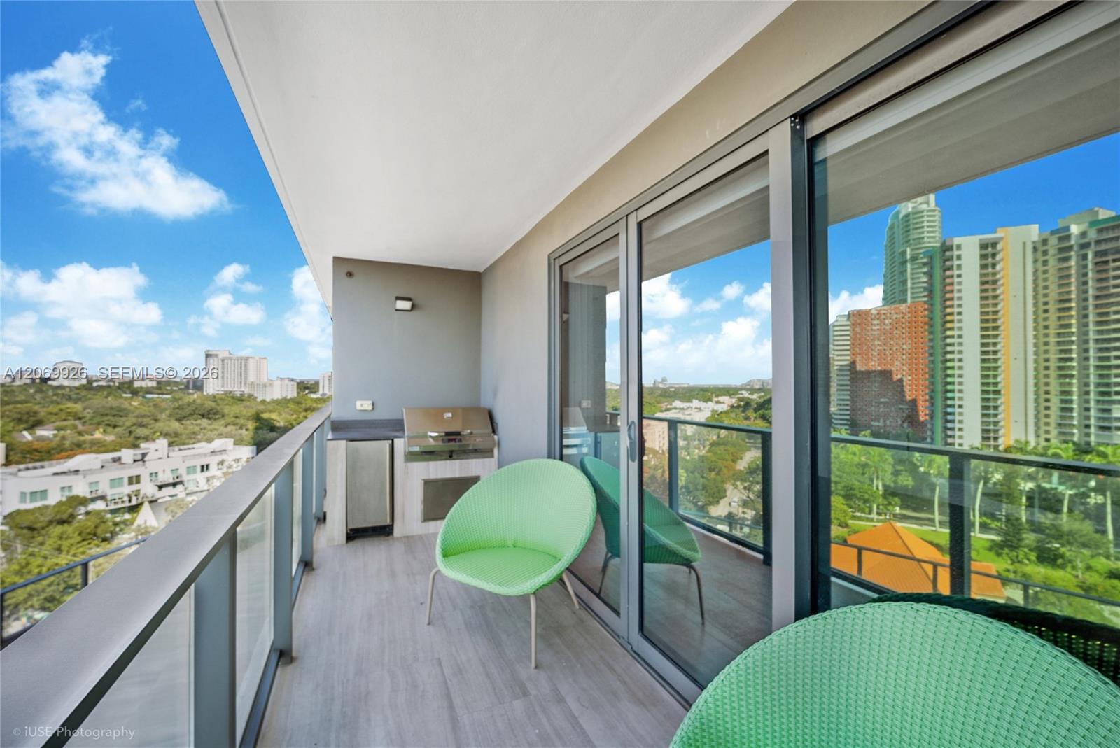 1451 Brickell Avenue 1003 Property Photo 3