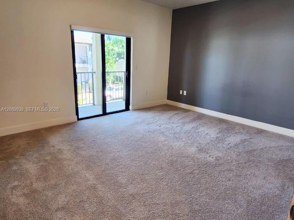 4460 Nw 83rd Avenue Property Photo 9
