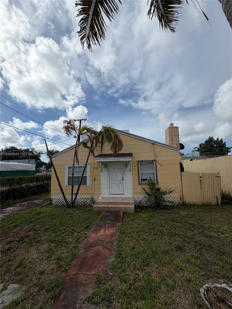 2728 Nw 3rd Street Property Photo 5
