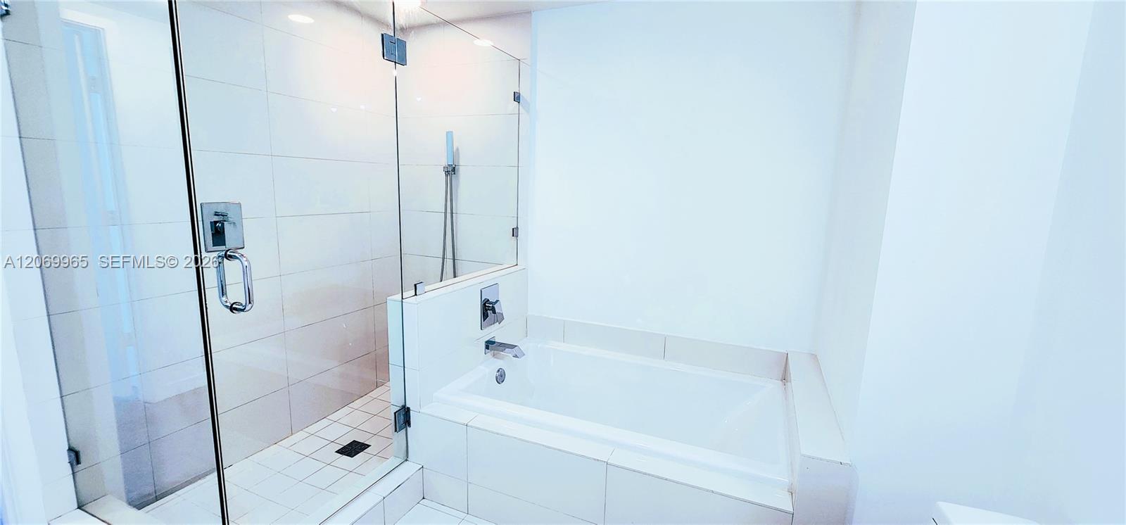 1100 S Miami Avenue 1708 Property Photo 12