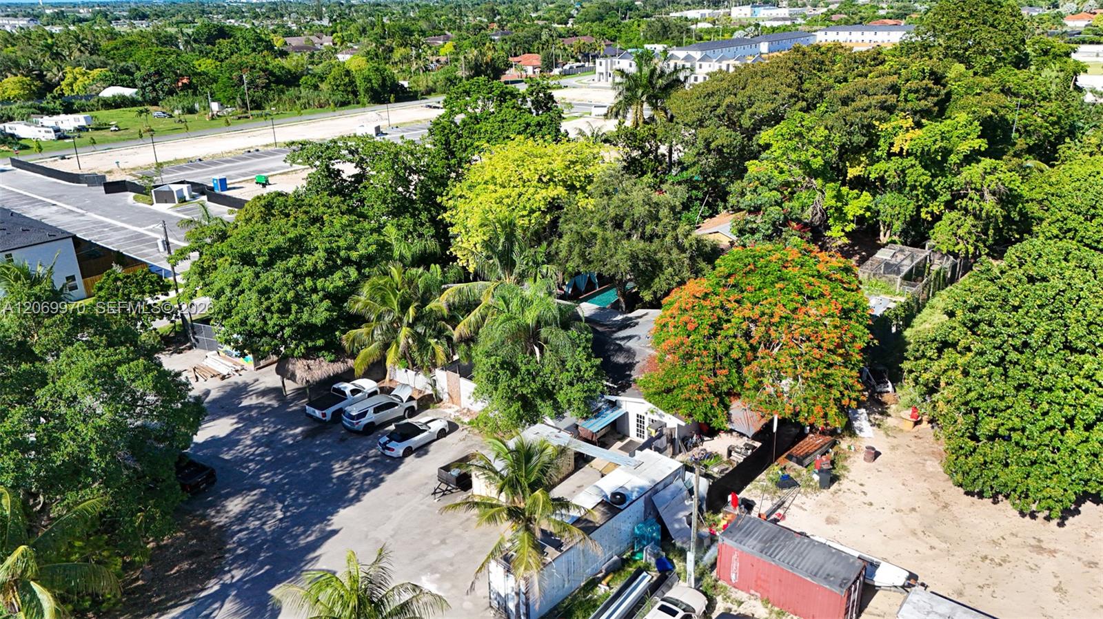 A12069970 Property Photo 48