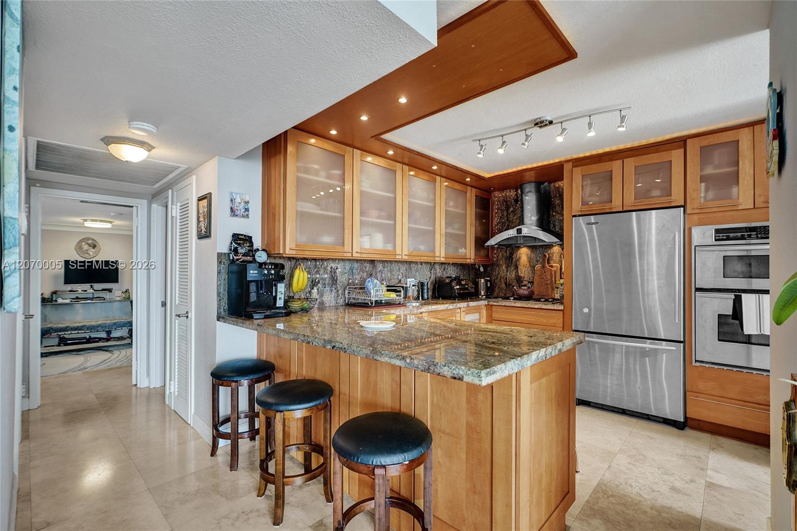 2030 S Ocean Drive 512 Property Photo 7