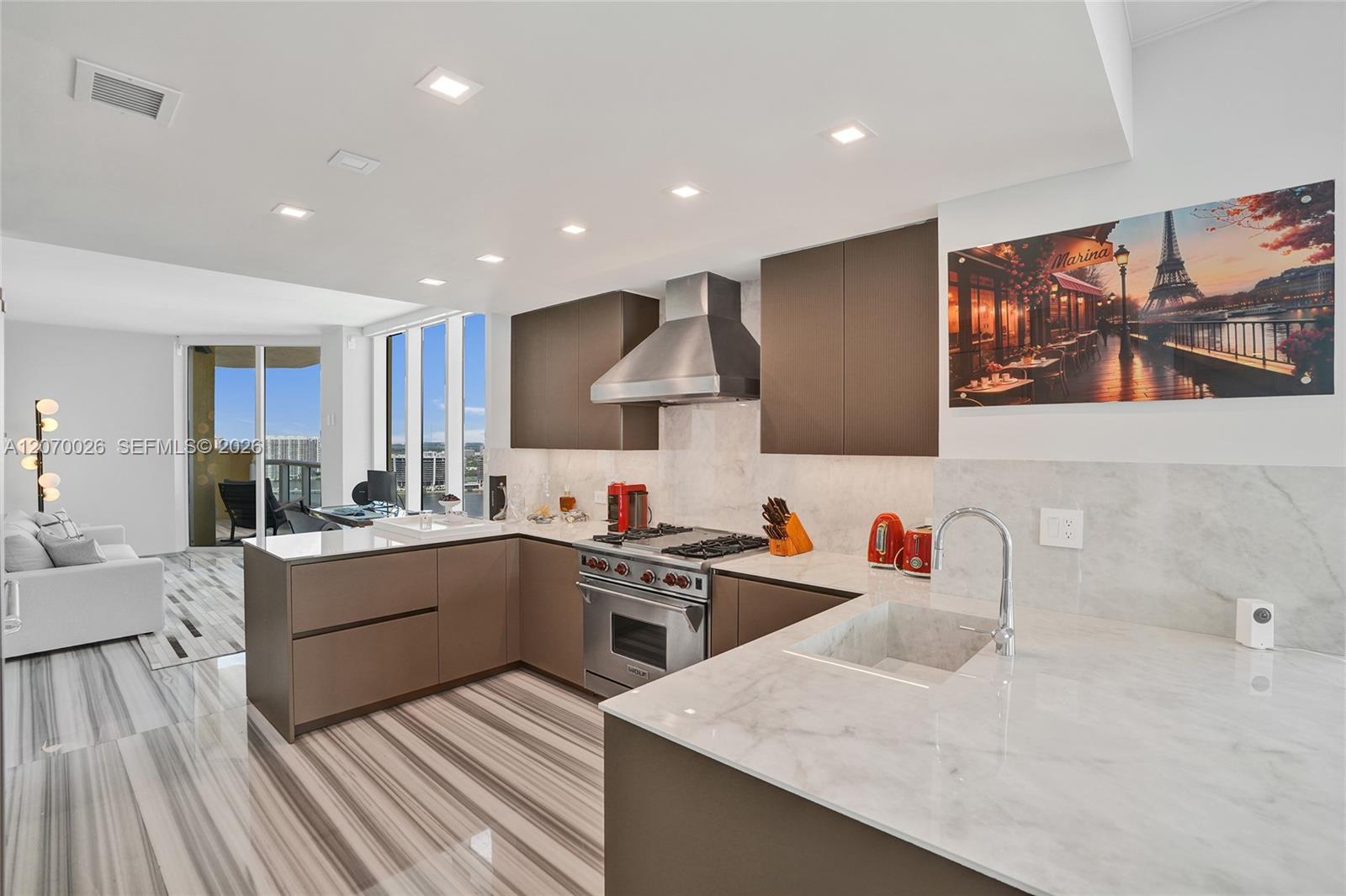 17875 Collins Avenue 3101 Property Photo 6