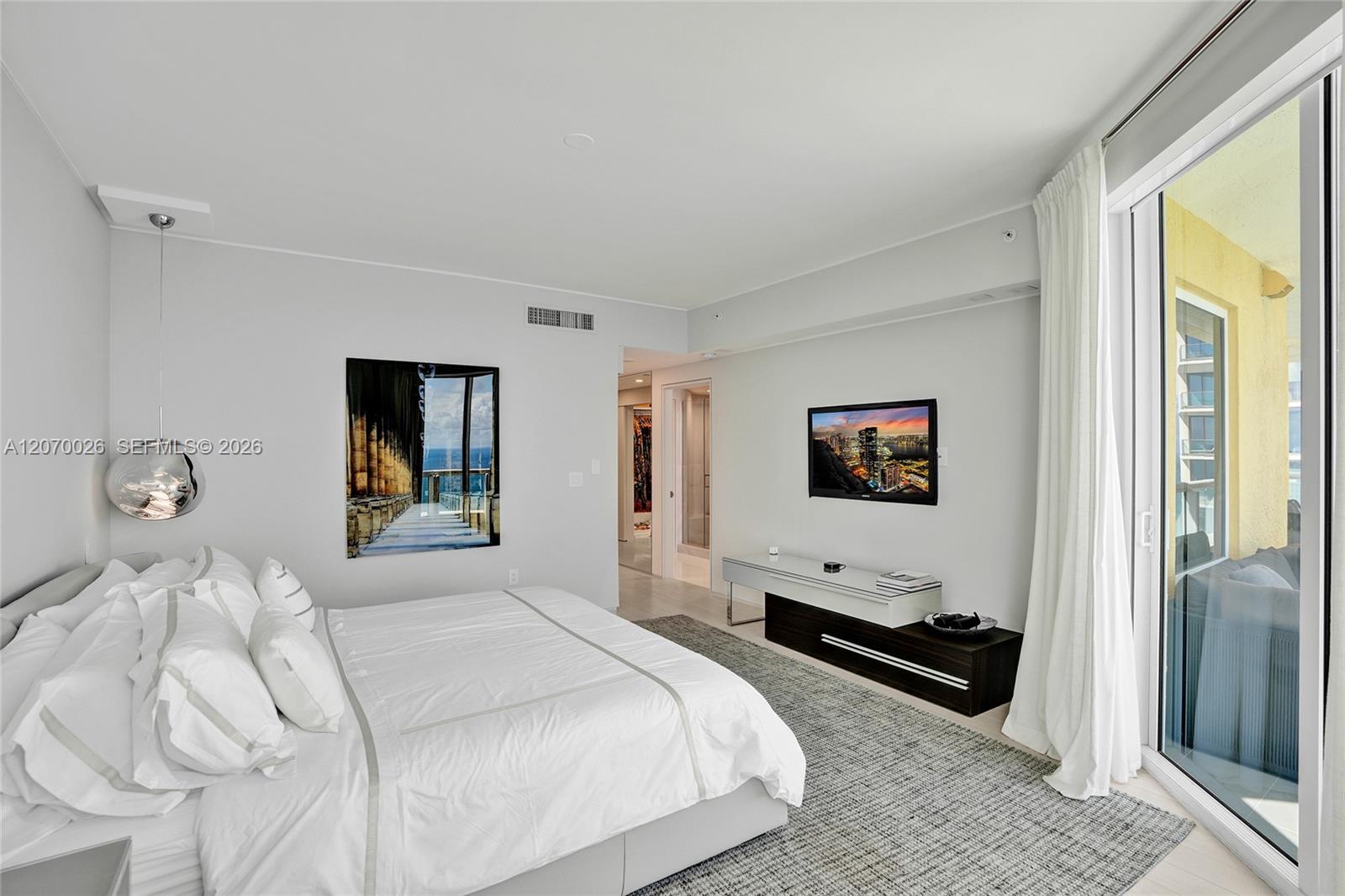 17875 Collins Avenue 3101 Property Photo 18