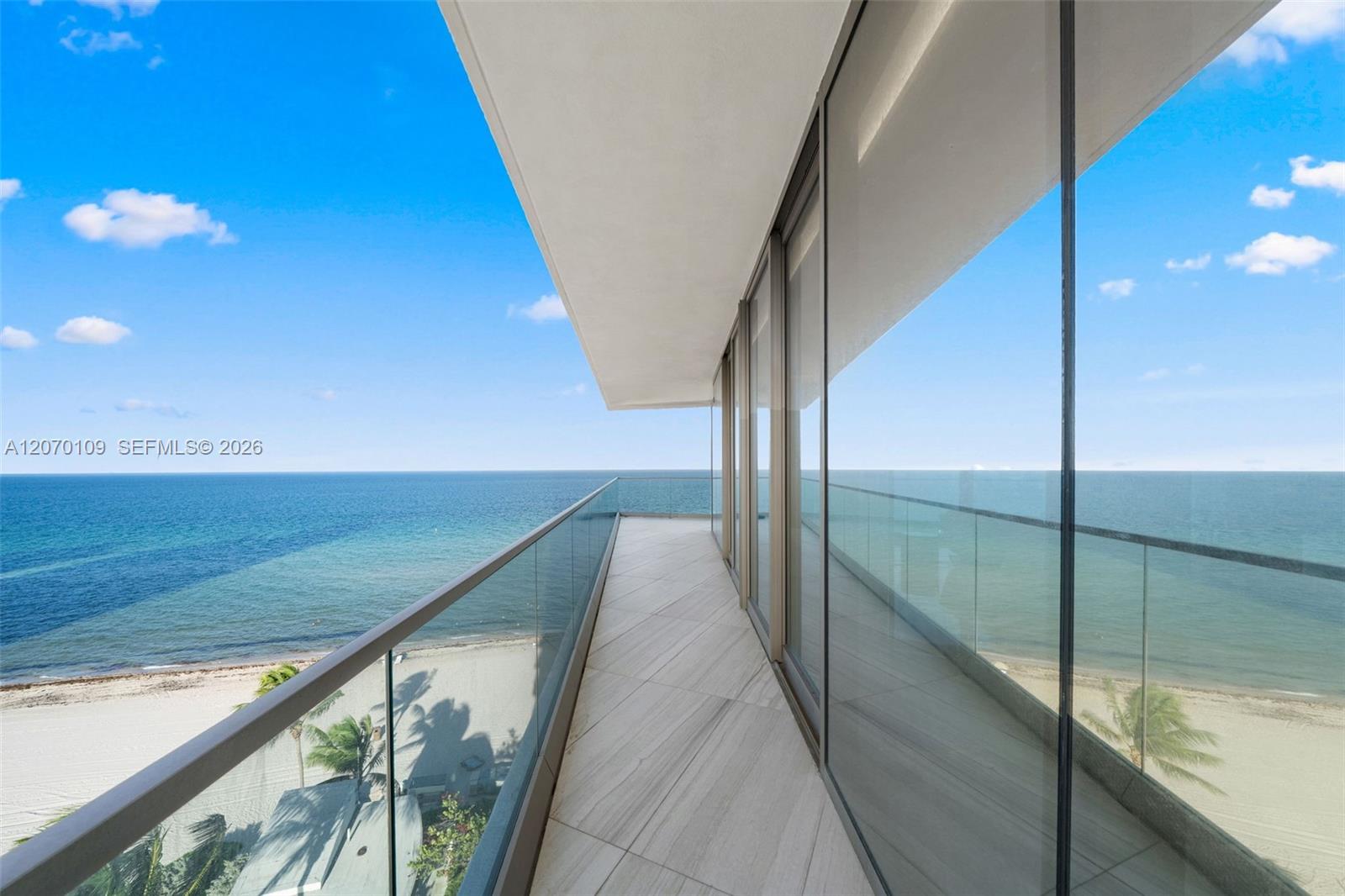18975 Collins Avenue 600 Property Photo 25