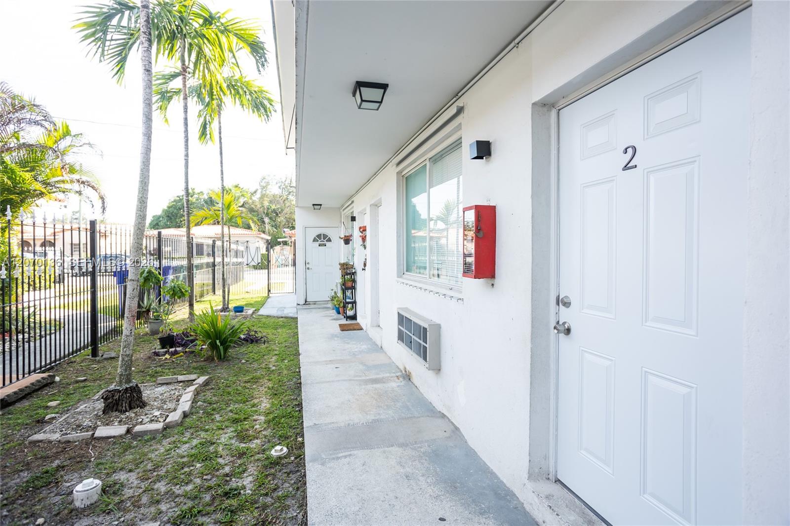 979 Sw 10th Street 2 Property Photo 18