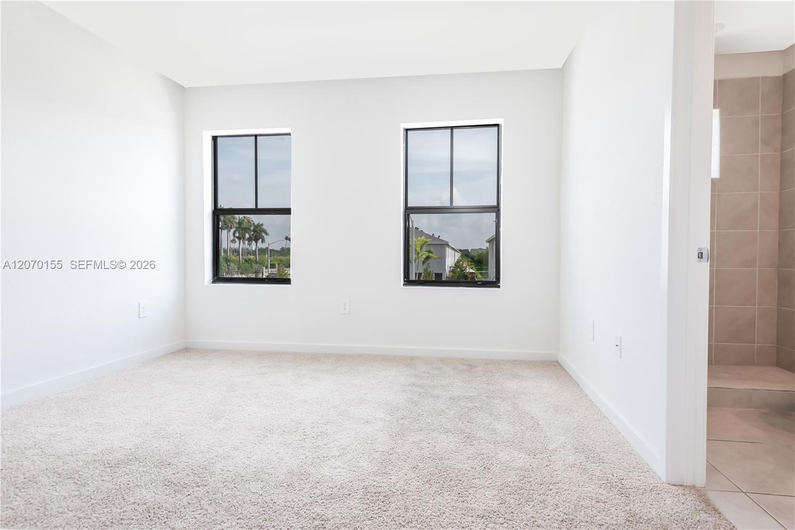 302 Ne 1st Drive 302 Property Photo 23