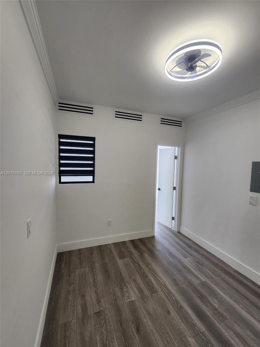 2101 Normandy Drive 202 Property Photo 21