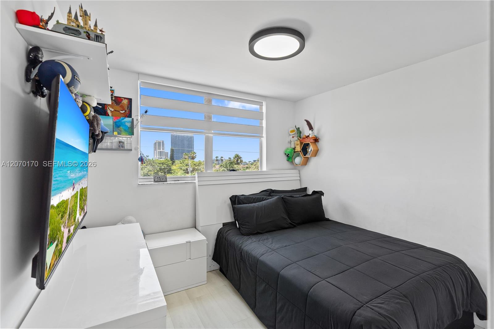 2821 N Miami Beach Boulevard 4f Property Photo 23
