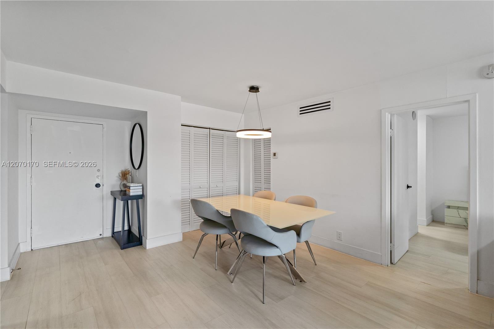 2821 N Miami Beach Boulevard 4f Property Photo 30