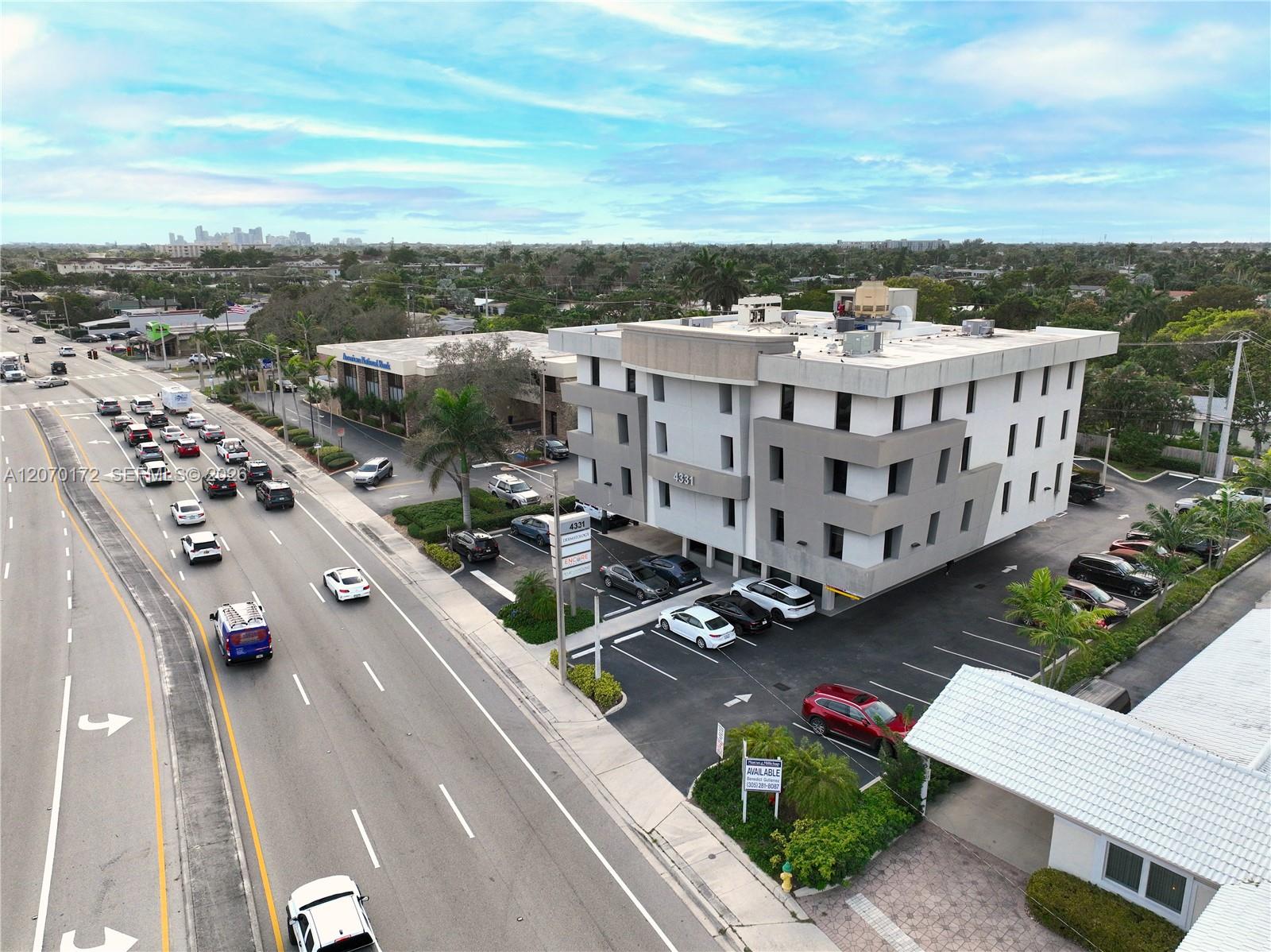 4331 N Federal Highway Property Photo 1