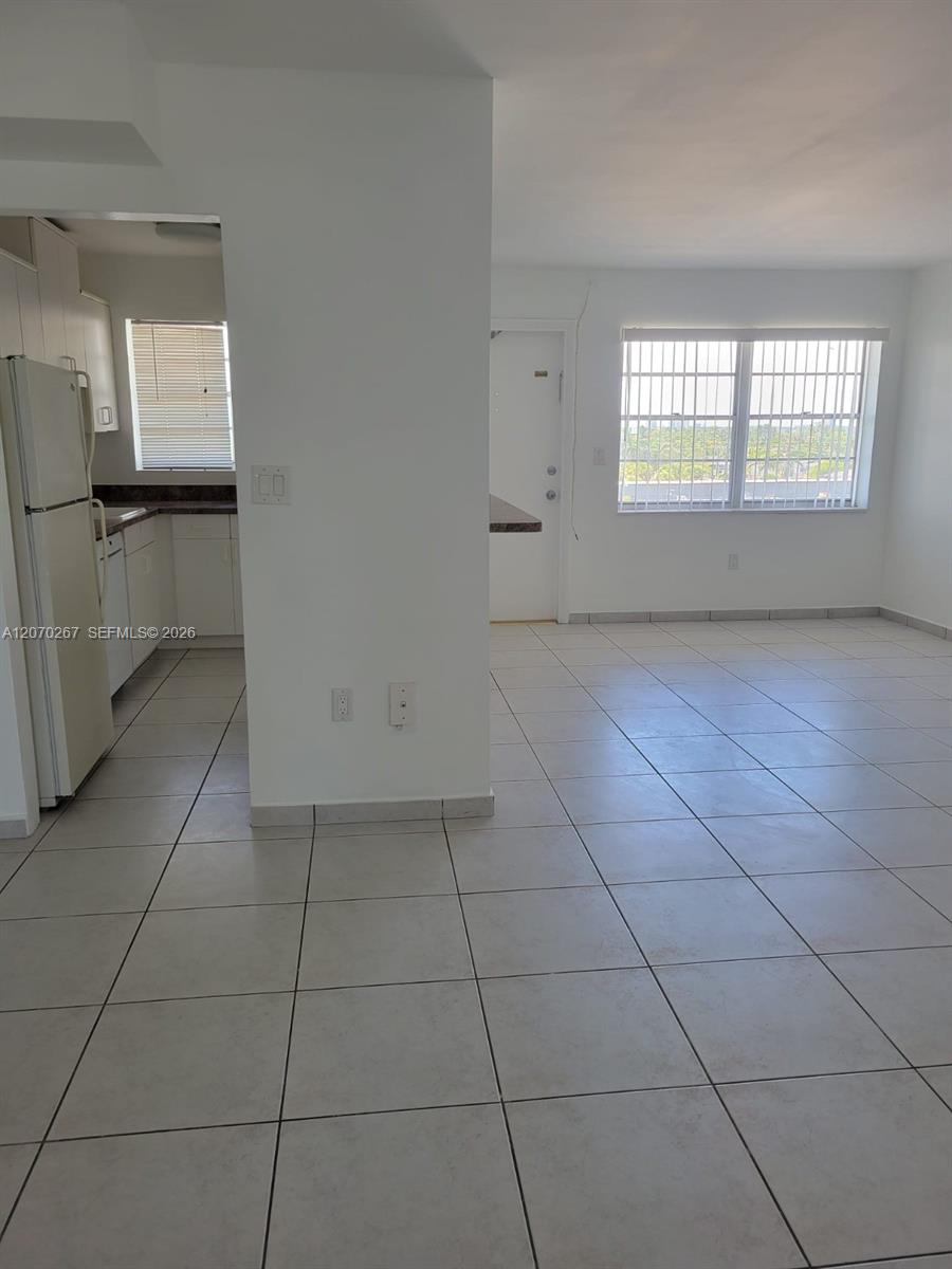 7620 Carlyle Avenue 604 Property Photo 15