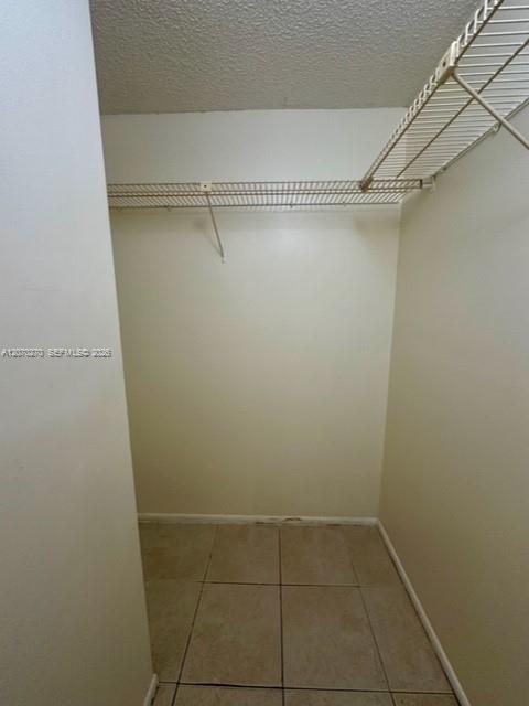 4334 Nw 9th Avenue 7-1f Property Photo 7