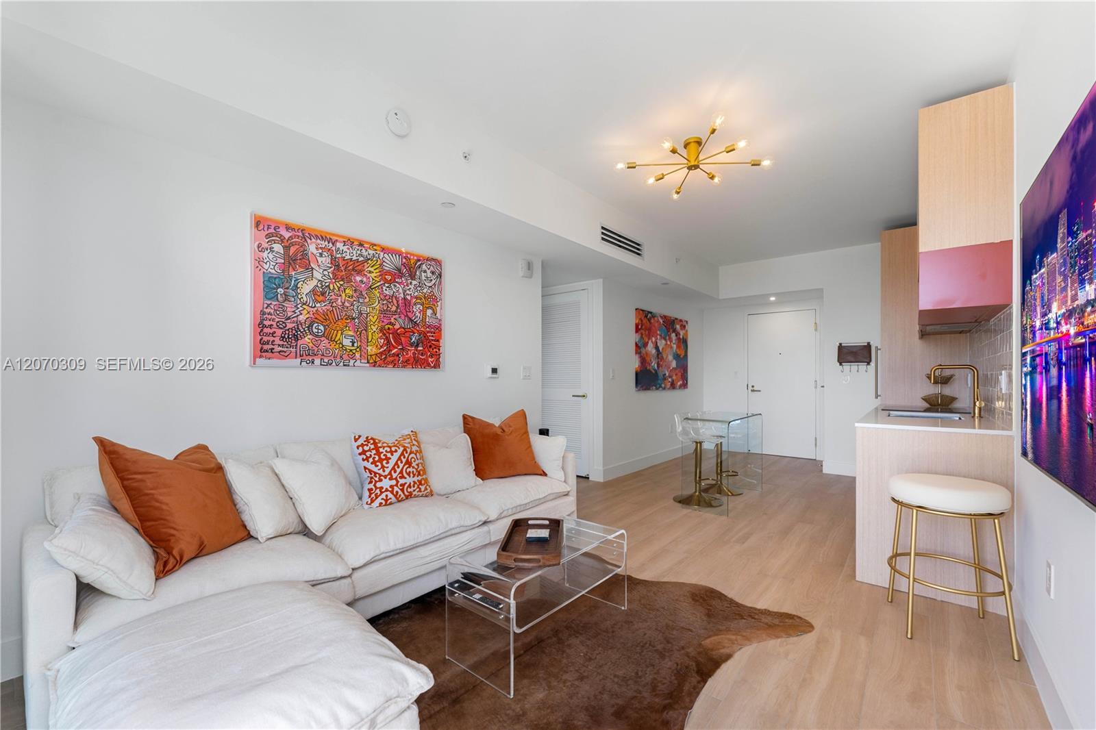 90 Ne 32 727 Property Photo 14