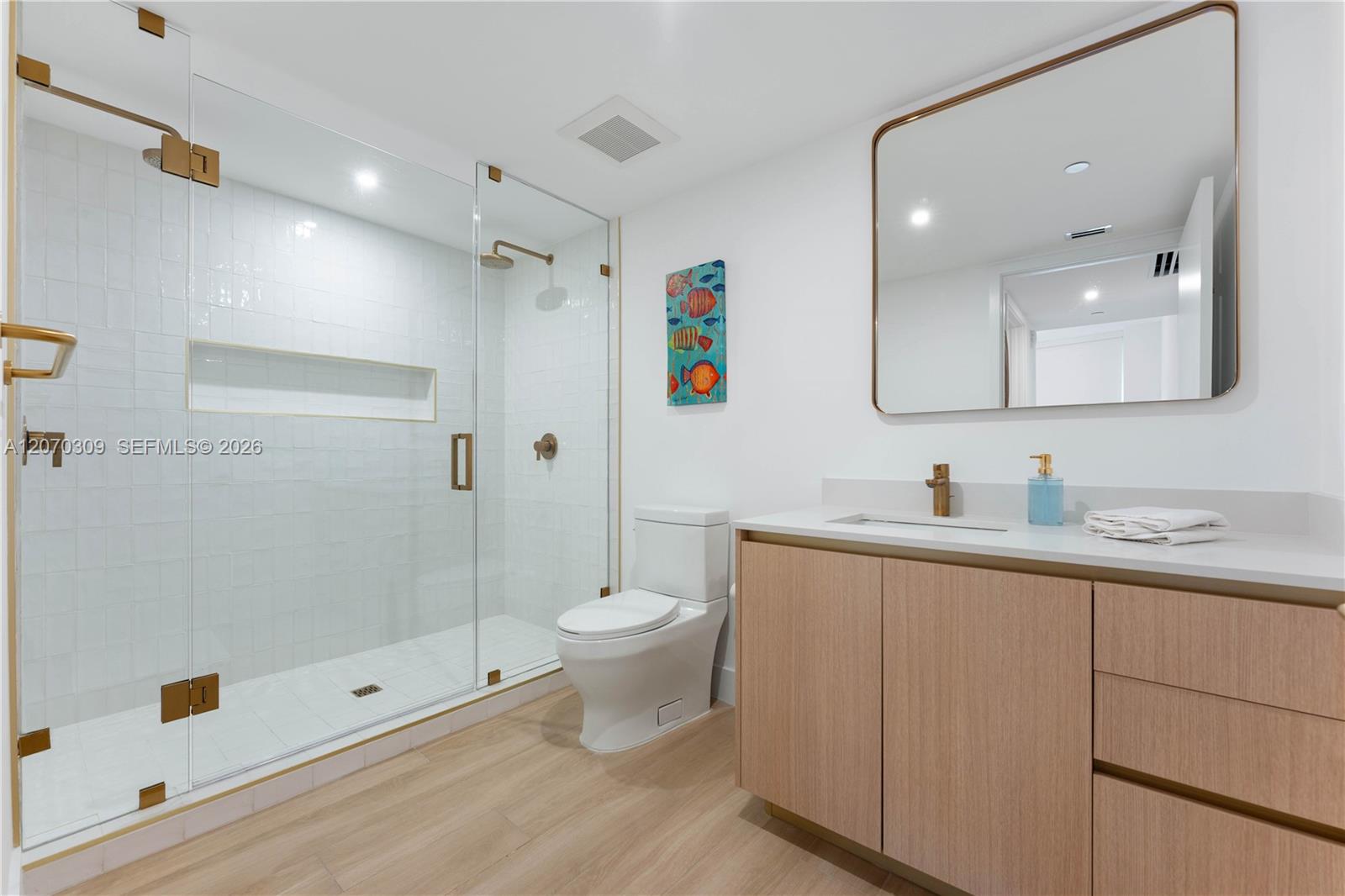 90 Ne 32 727 Property Photo 18