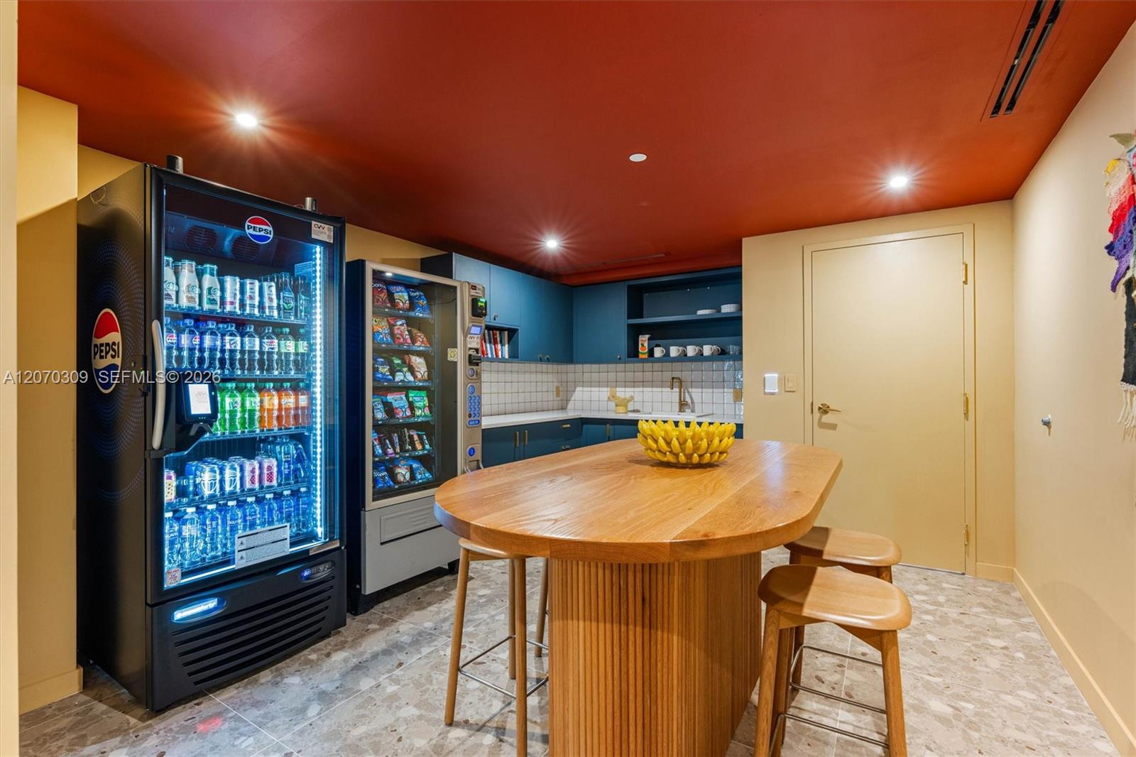 90 Ne 32 727 Property Photo 43