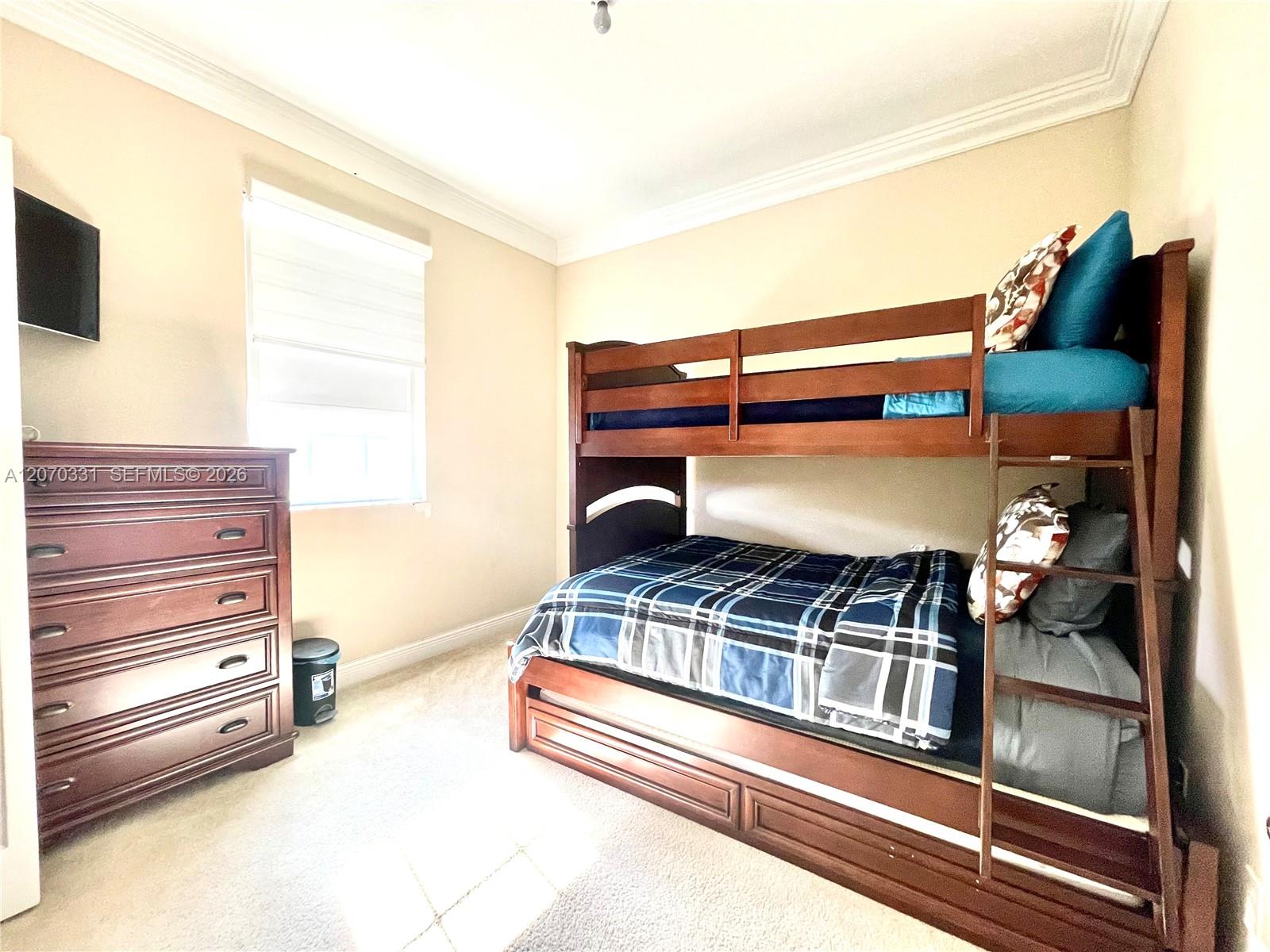 A12070331 Property Photo 22