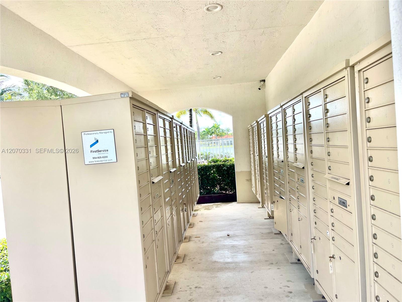 A12070331 Property Photo 37