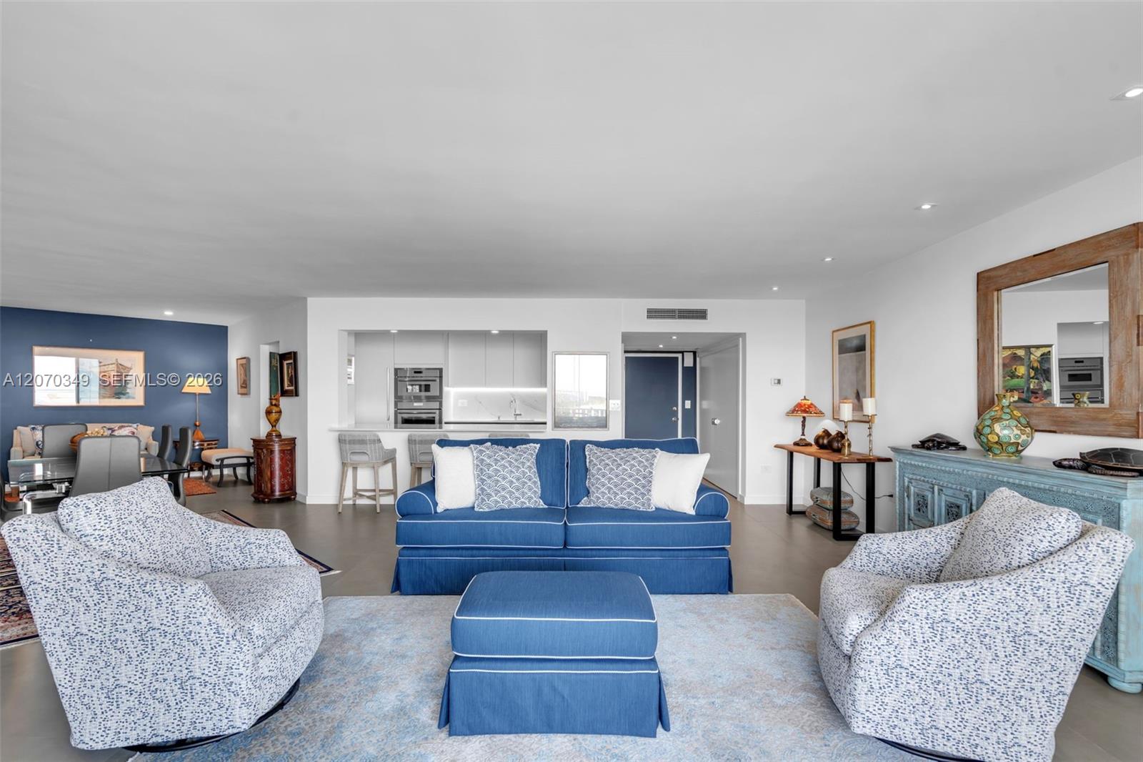 200 Ocean Lane Drive Pb4 Property Photo 6