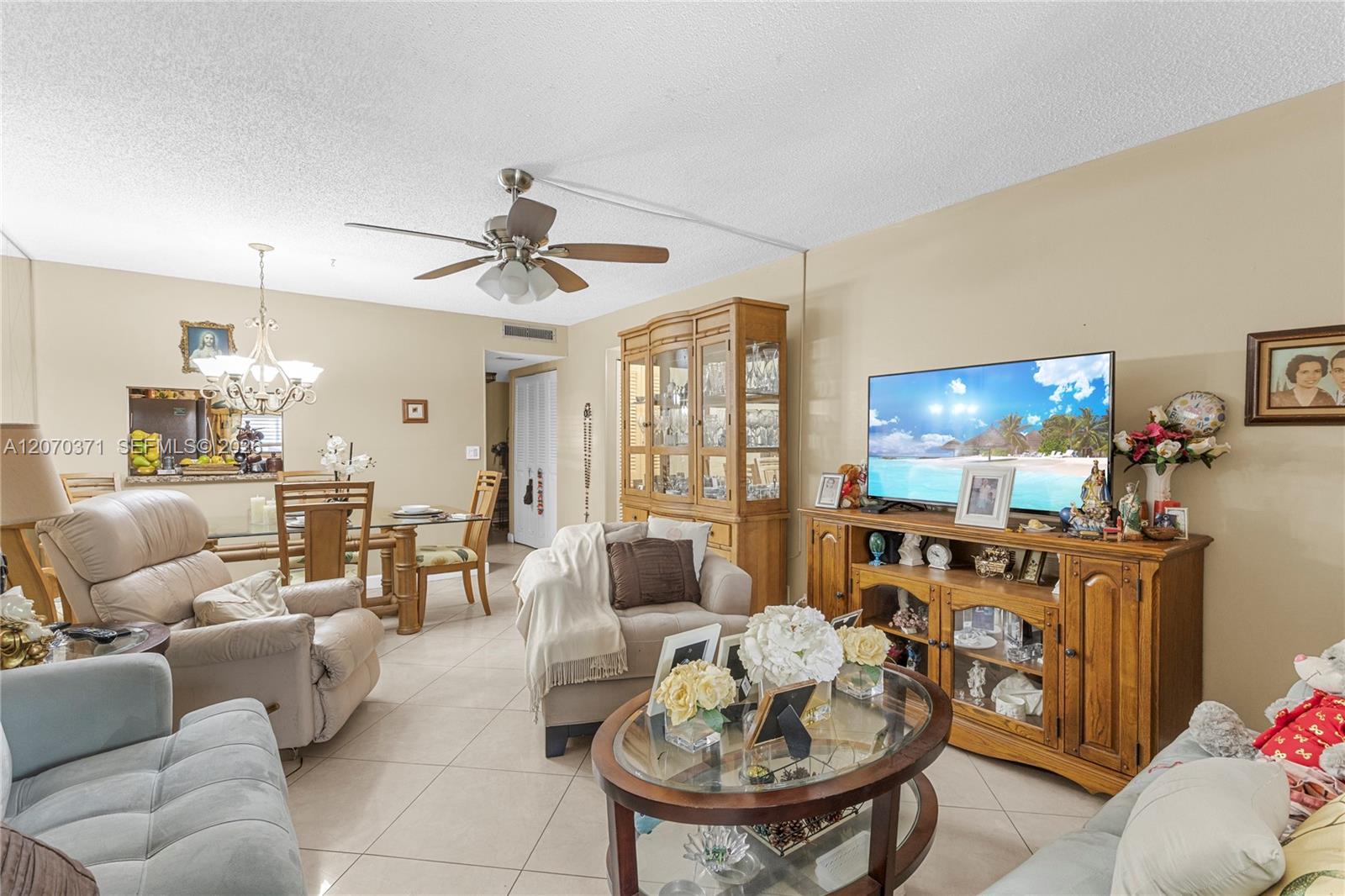3170 Holiday Springs Boulevard 6-105 Property Photo 5