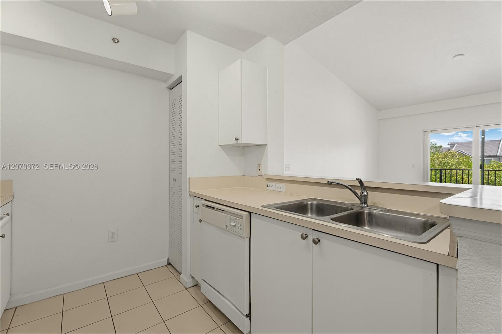 15410 Sw 284th Street 8301 Property Photo 9