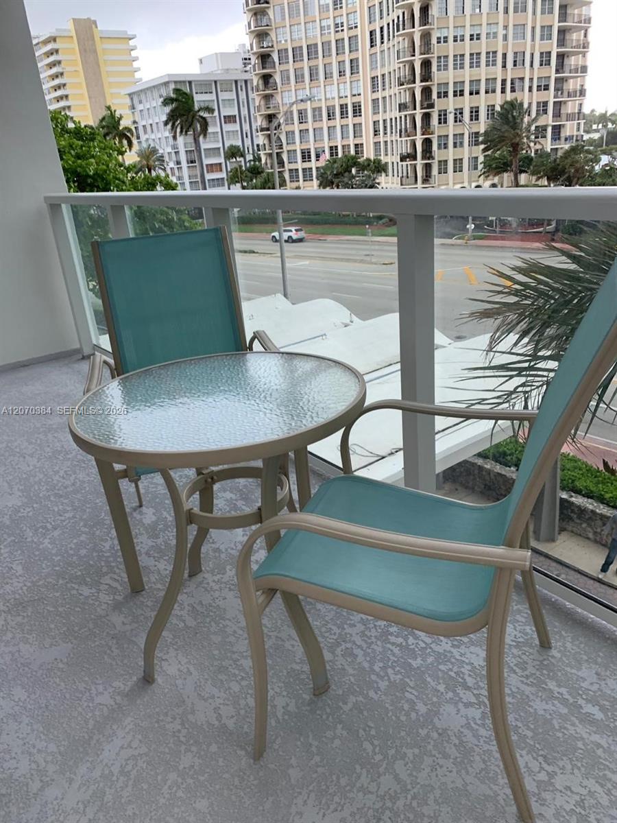 5701 Collins Avenue 311 Property Photo 12