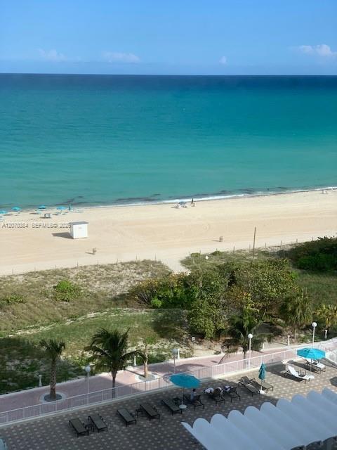 5701 Collins Avenue 311 Property Photo 13