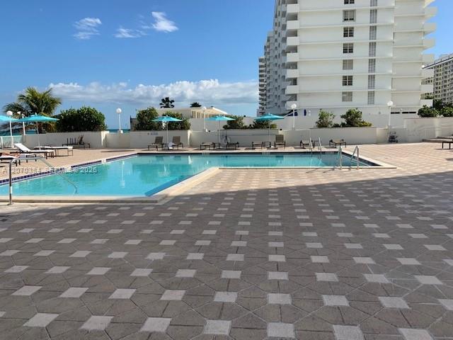 5701 Collins Avenue 311 Property Photo 16