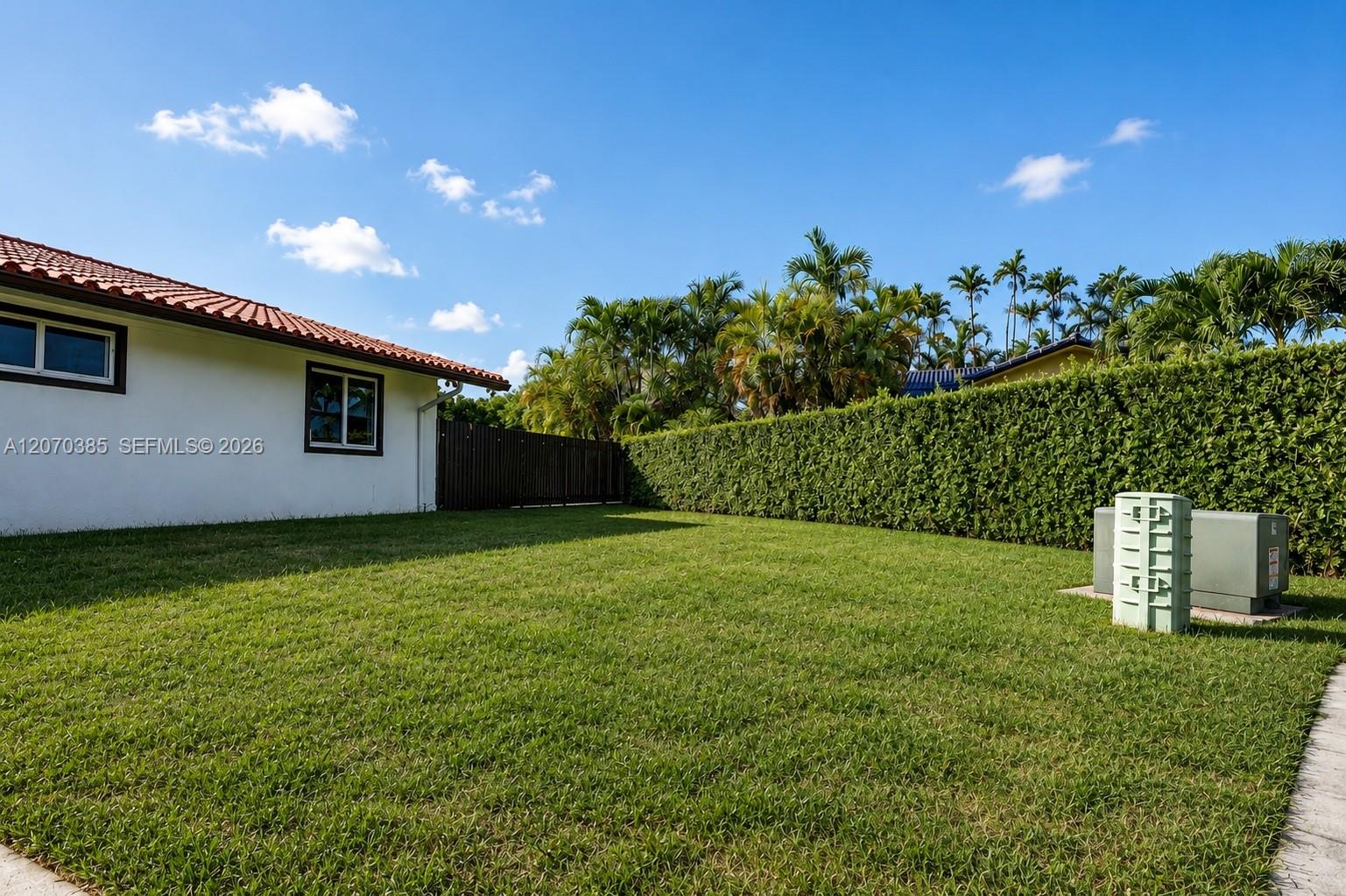 12231 Sw 1st Street Property Photo 16