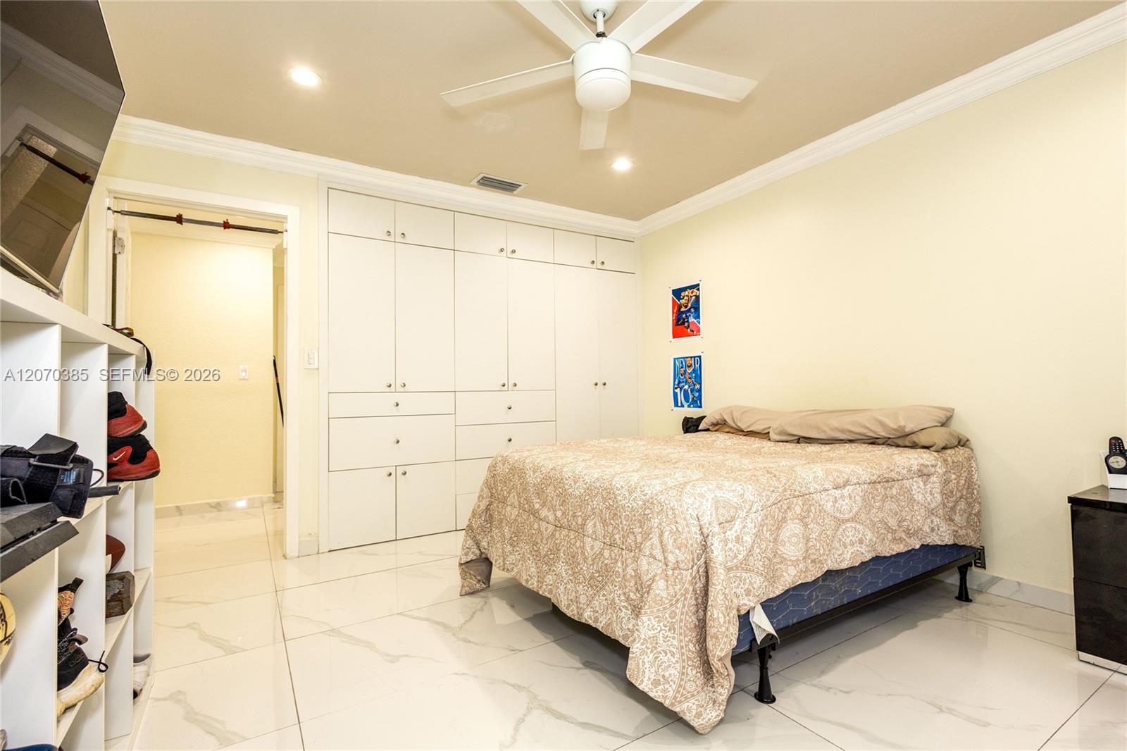 12231 Sw 1st Street Property Photo 24