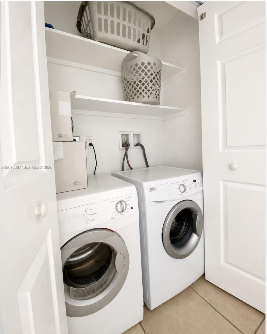 1250 Lincoln Road 401 Property Photo 13