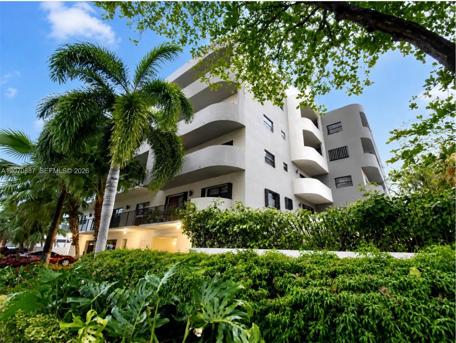 1250 Lincoln Road 401 Property Photo 15