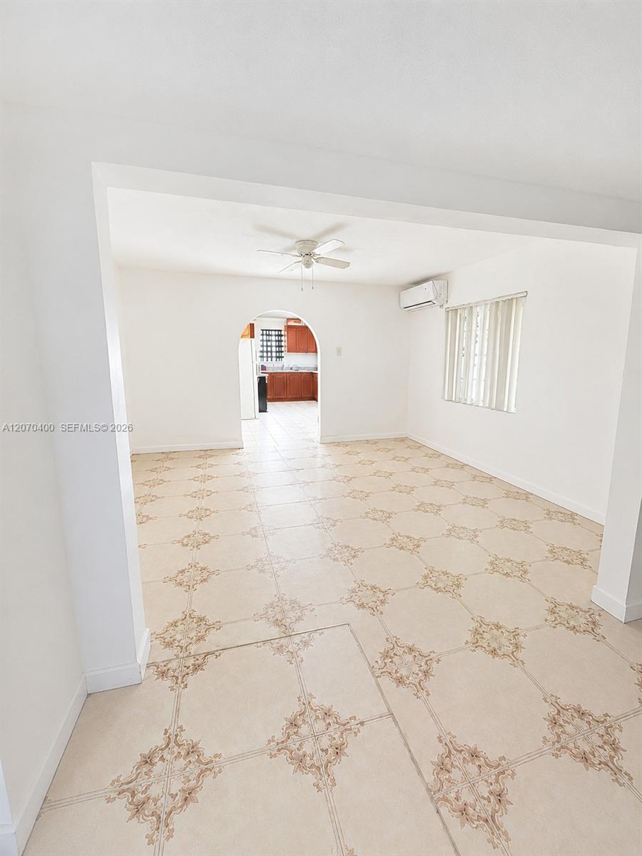 5632 Sw 39th Street Property Photo 4