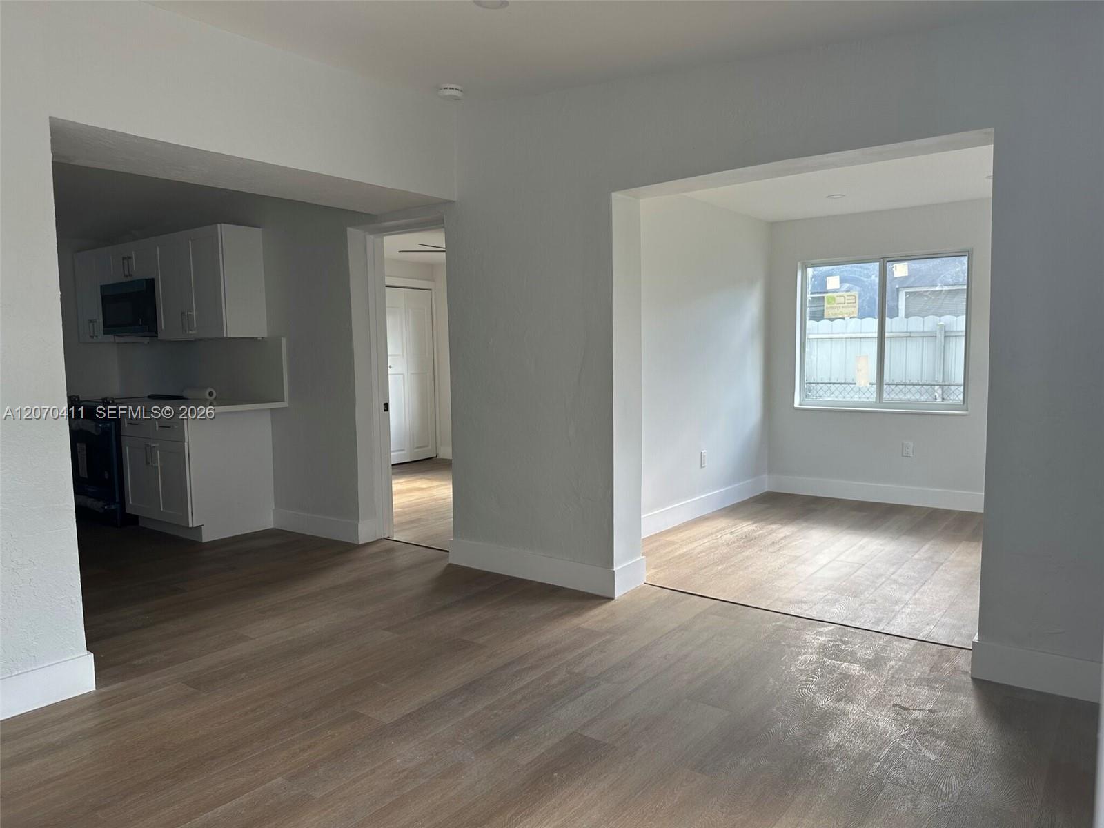 2120 Service Road Property Photo 4