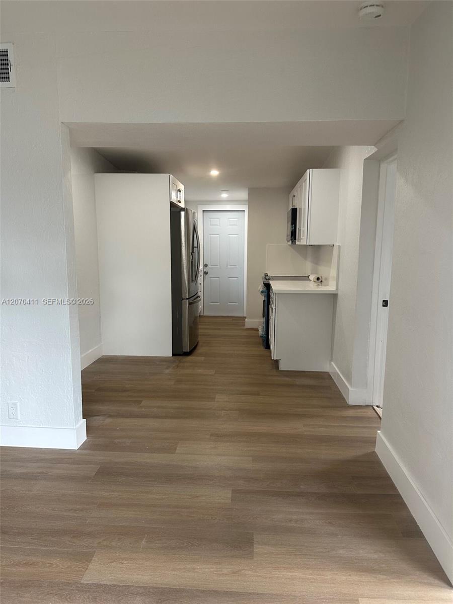 2120 Service Road Property Photo 6