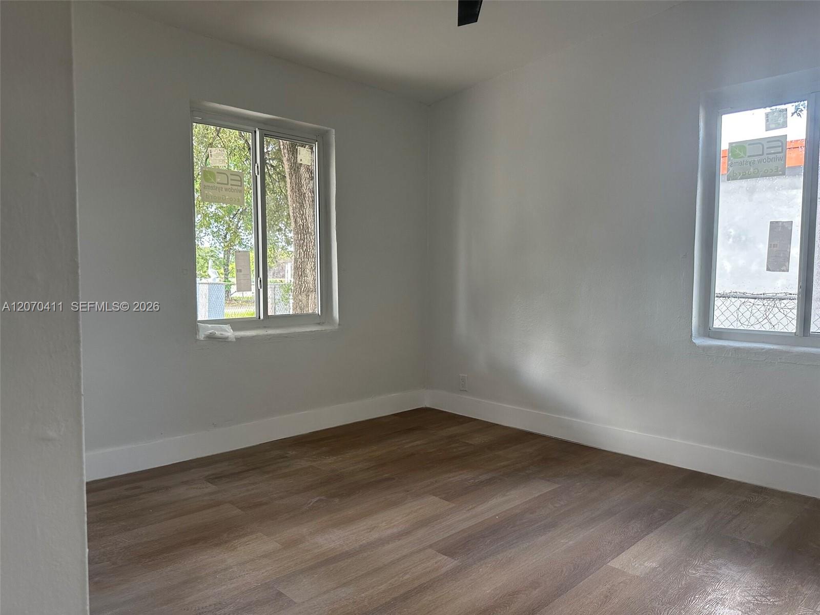 2120 Service Road Property Photo 14