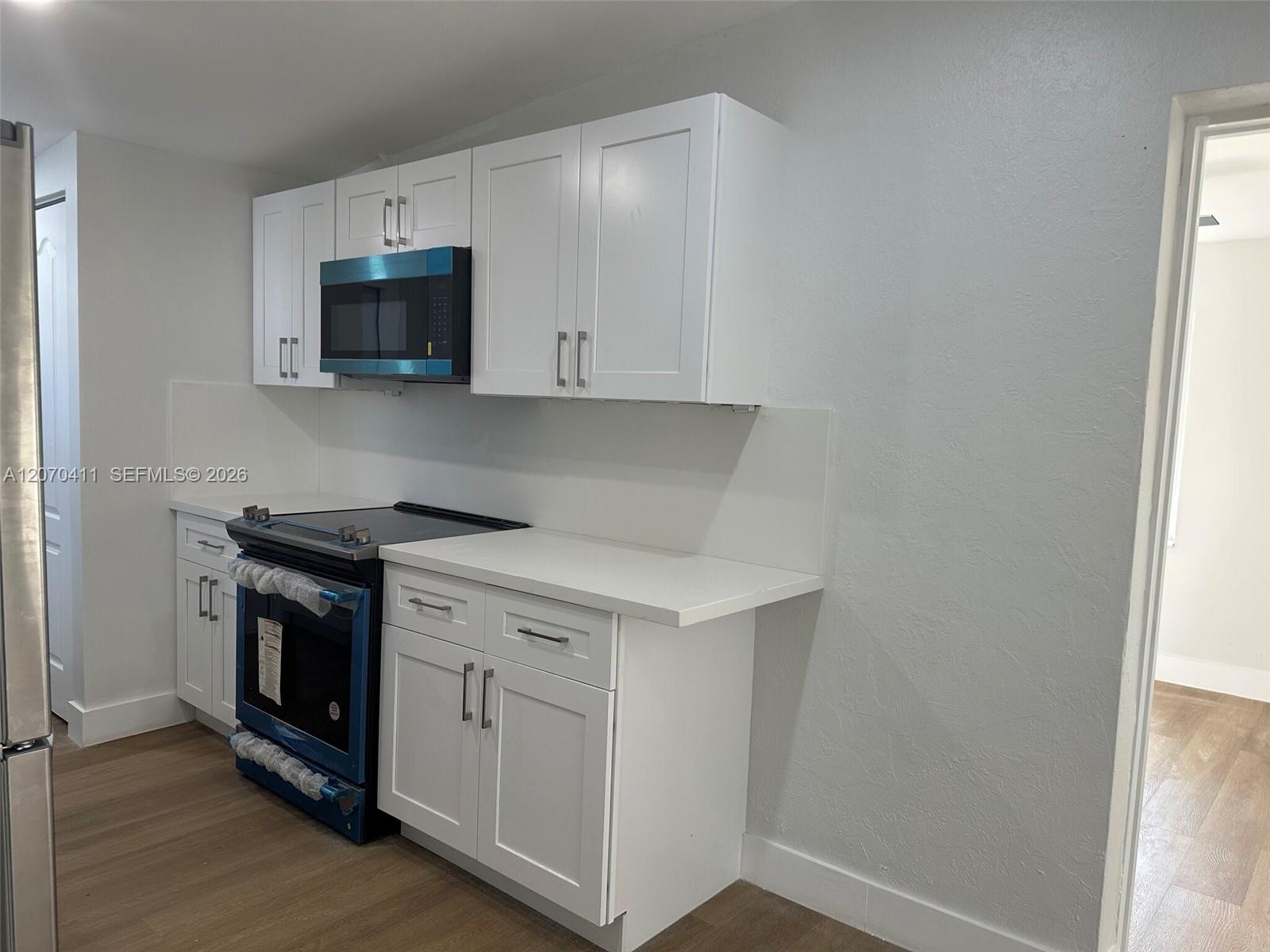 2120 Service Road Property Photo 18