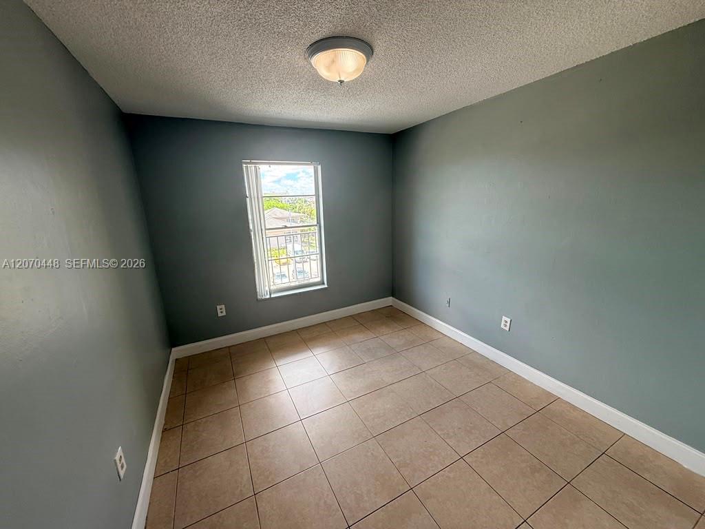 5775 W 20th Avenue 402 Property Photo 4
