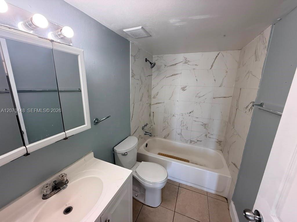 5775 W 20th Avenue 402 Property Photo 6