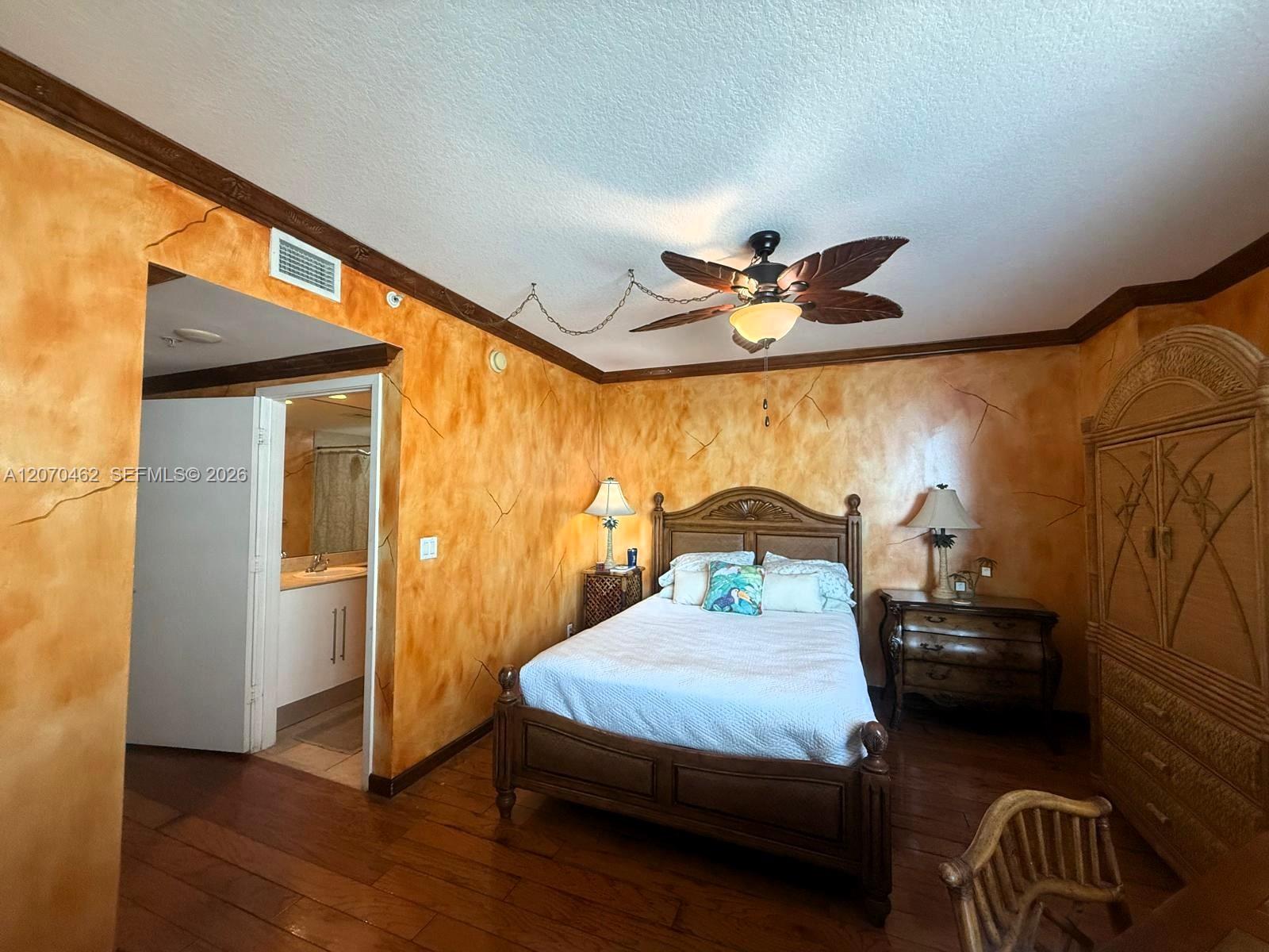 335 S Biscayne Boulevard 1500 Property Photo 22