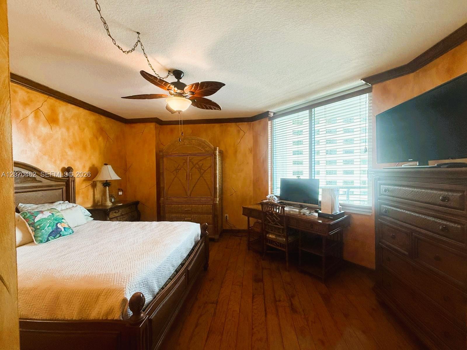 335 S Biscayne Boulevard 1500 Property Photo 23