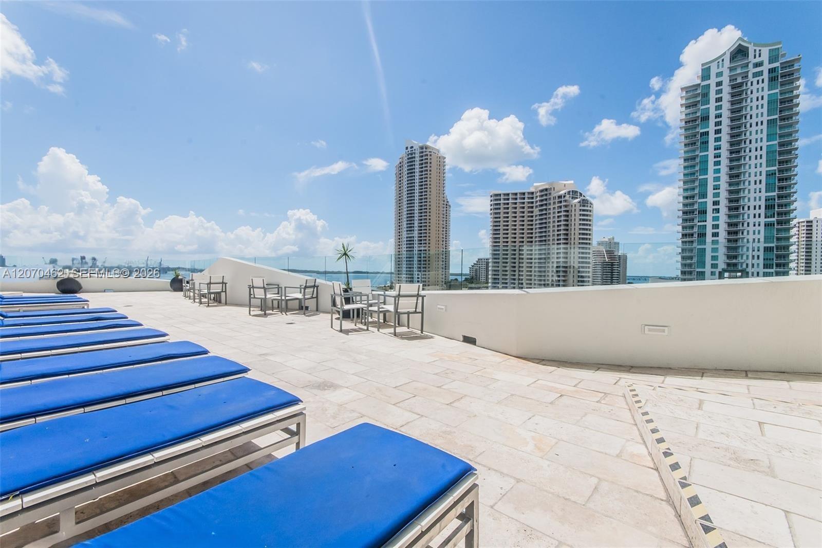 335 S Biscayne Boulevard 1500 Property Photo 37
