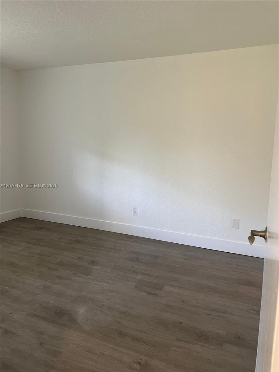 1267 Sw 46th Avenue 2308 Property Photo 3